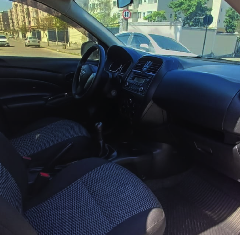 NISSAN VERSA 1.6 S