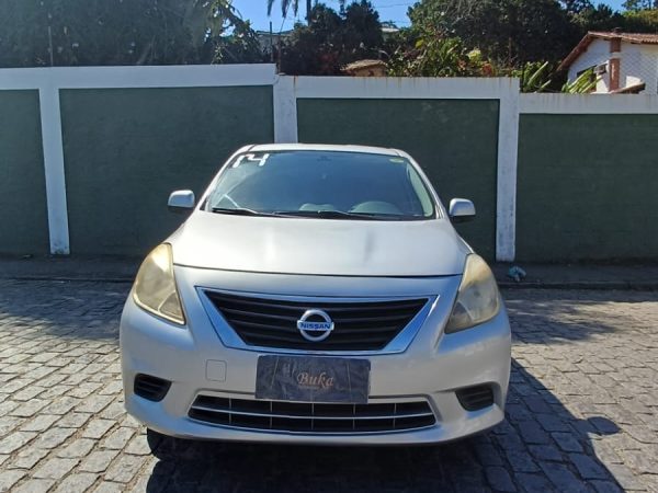 NISSAN VERSA 1.6 SV 2014